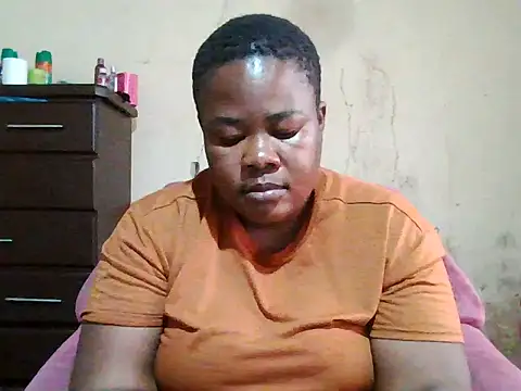 Bustyass93 webcam