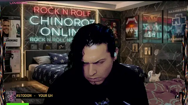 chino_roz live cam on StripChat