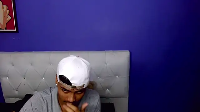 Angel_foxc13 webcam