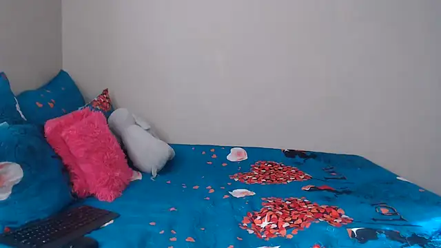 PIXIEBITCHXXX26 webcam