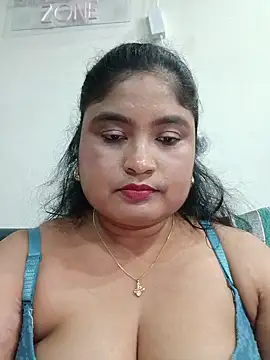 hornyriyanka webcam