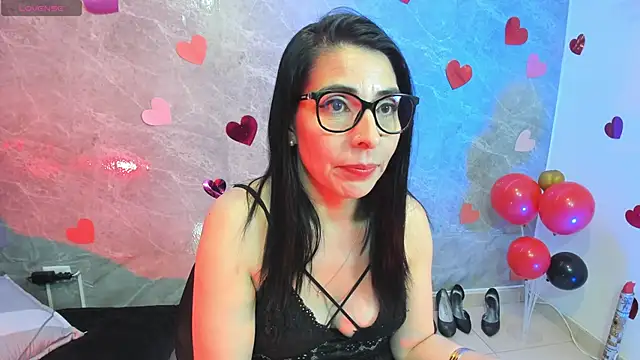 adellelennoxx webcam