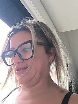 NinaRicci1518 webcam