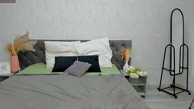 Ledi_Luna webcam