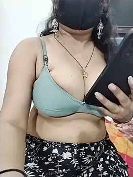 sexyy_nidhii webcam