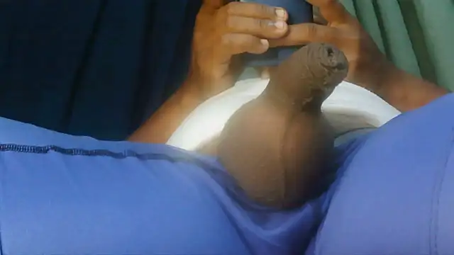 bigblackcock75 webcam