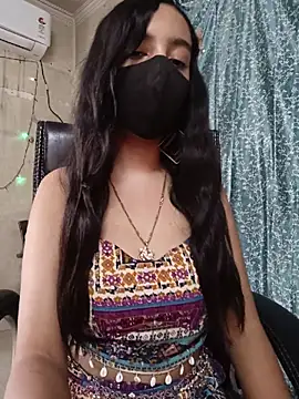 Parinaaz18 live cam