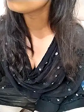 Sexy_Divya__ live cam on StripChat