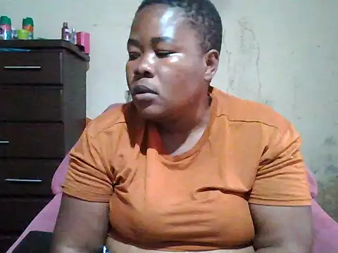 Bustyass93 webcam