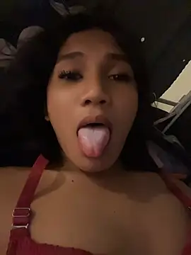 slutty_aki webcam