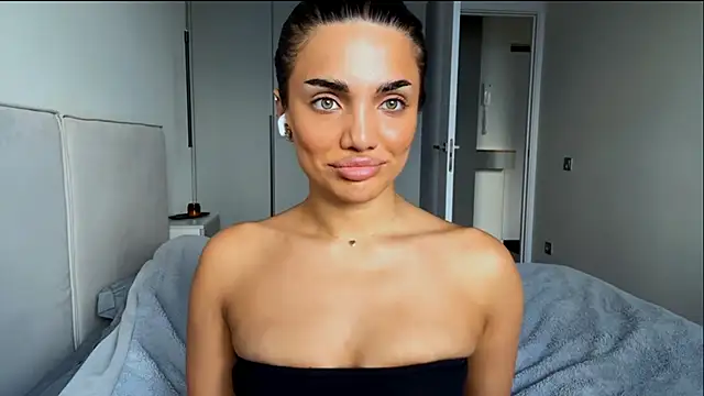 MelindaReny webcam