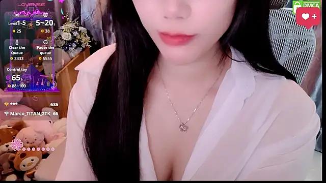 Dully_ana live cam on StripChat
