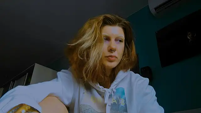 VivienDarkbloom webcam