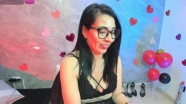 adellelennoxx webcam