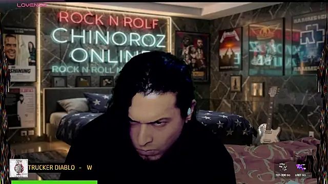 chino_roz webcam
