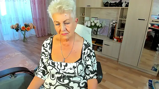HotandMature webcam