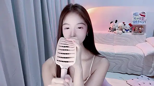 lucky-tt live cam on StripChat