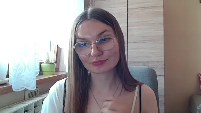 LooveELLYx webcam