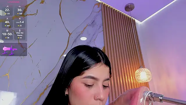 alissaowens_ live cam on StripChat