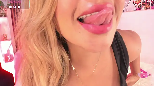 Agatha210 webcam
