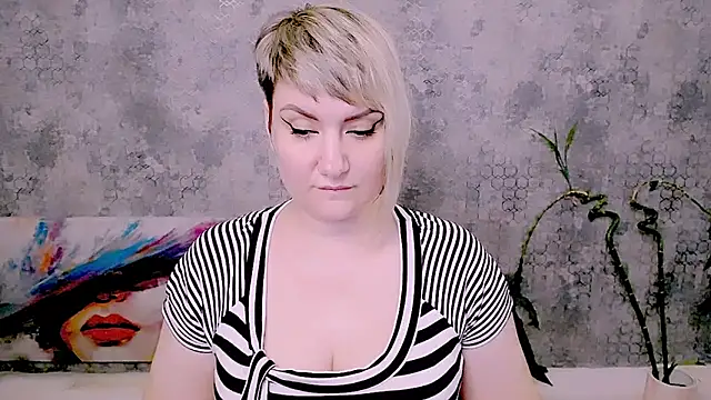 Djullia webcam