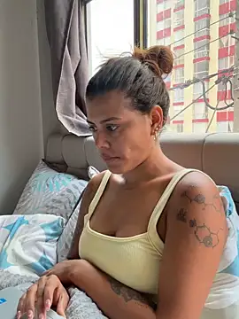 RachelWeisz_ webcam