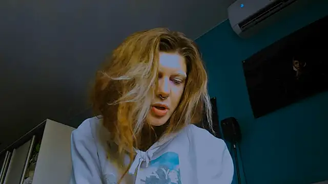 VivienDarkbloom webcam