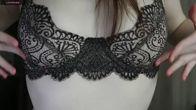 moanelysa webcam