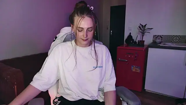 Celeste_Off webcam