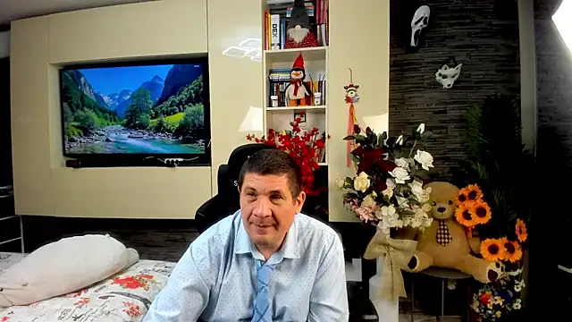 SpartacusDaddy48 webcam