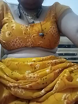 Menka_cut34 webcam