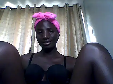 cutiebreey webcam