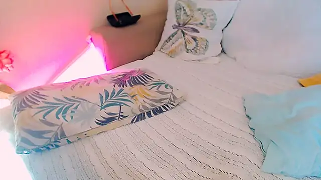 OLIVIA_CANDY webcam