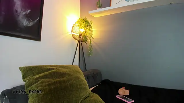 Kira_Exe_ webcam