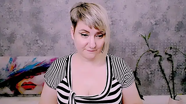 Djullia webcam