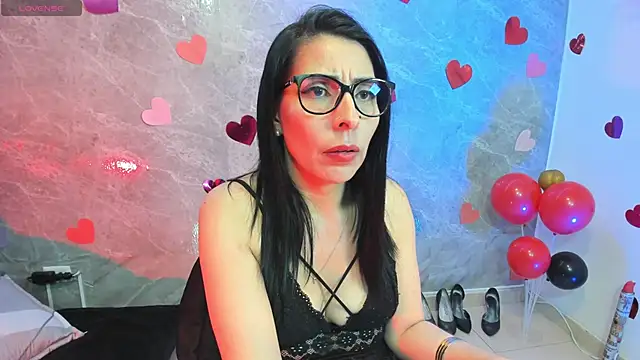 adellelennoxx webcam