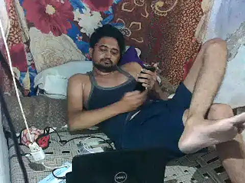 ROCOGUJUBULL webcam