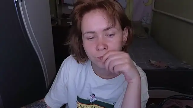 Riley_Roo live cam on StripChat