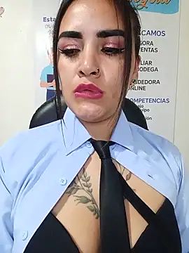 MAYE__13 live cam on StripChat