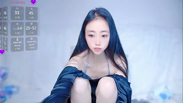 hyp0crite live cam on StripChat