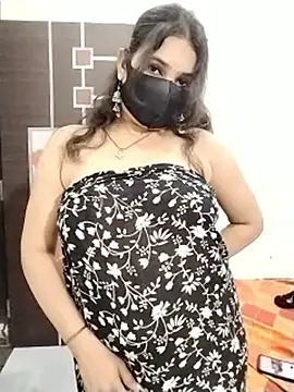 sexyy_nidhii live cam on StripChat