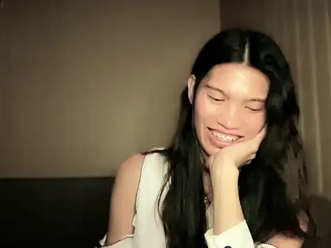 Yourgoddess_jayve webcam