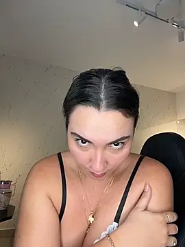 ava_blue webcam