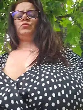 kristenvega (F milf) - Slap ass