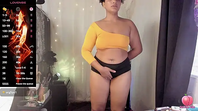 chloe_kisses webcam