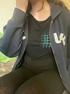 KittieCreme webcam