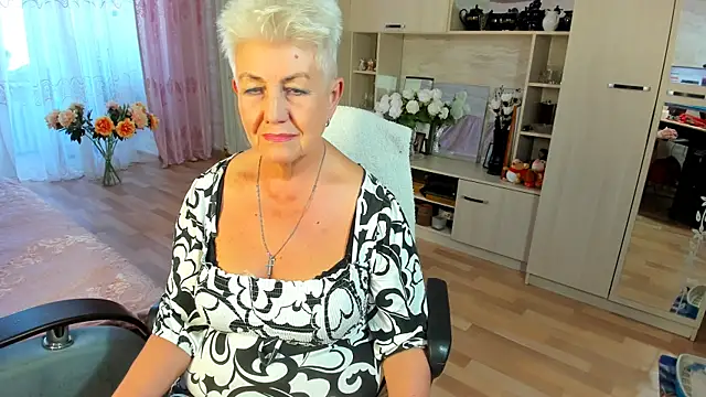 HotandMature webcam