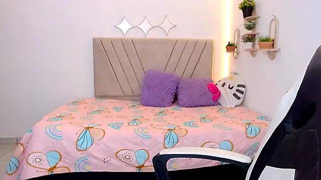 zara_cute webcam