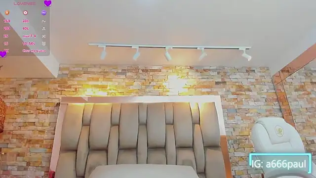 aria_paul live sex cam