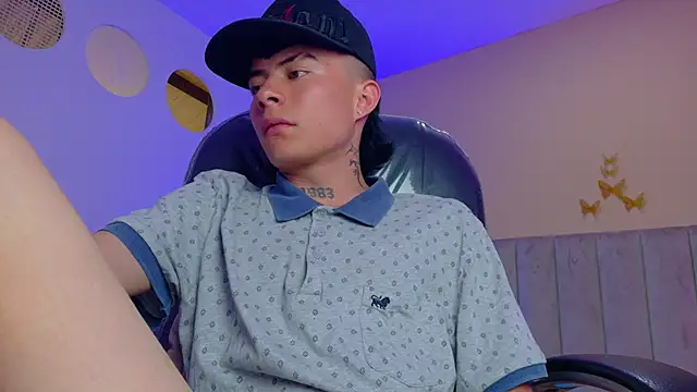 Nascary_Fox webcam